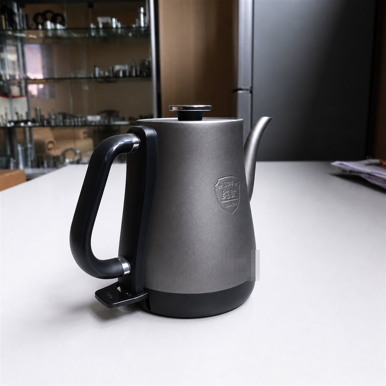 Product 001 image 4